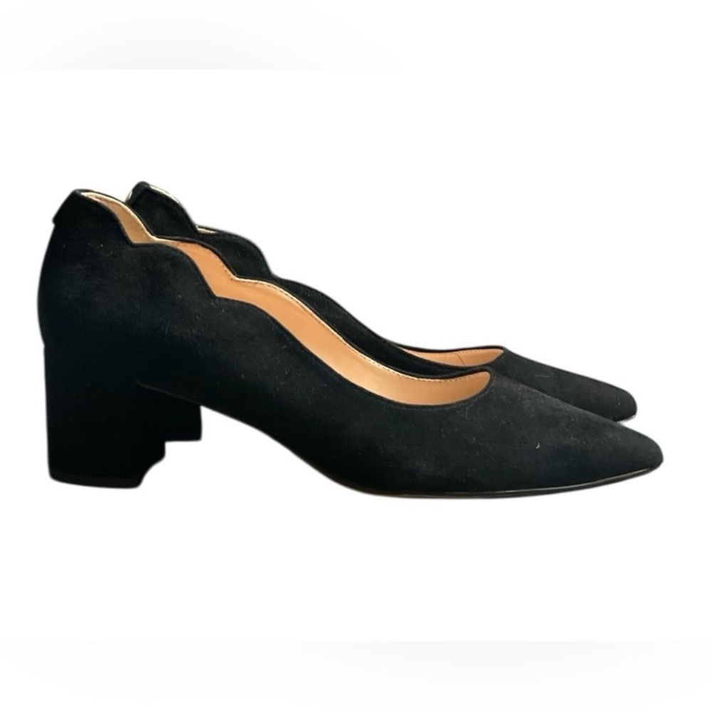 KATE SPADE Black Suede Shoes

7 M